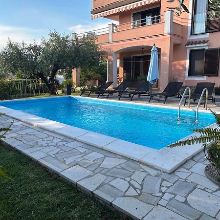 Apartments Mandic Πούλα Εξωτερικό φωτογραφία