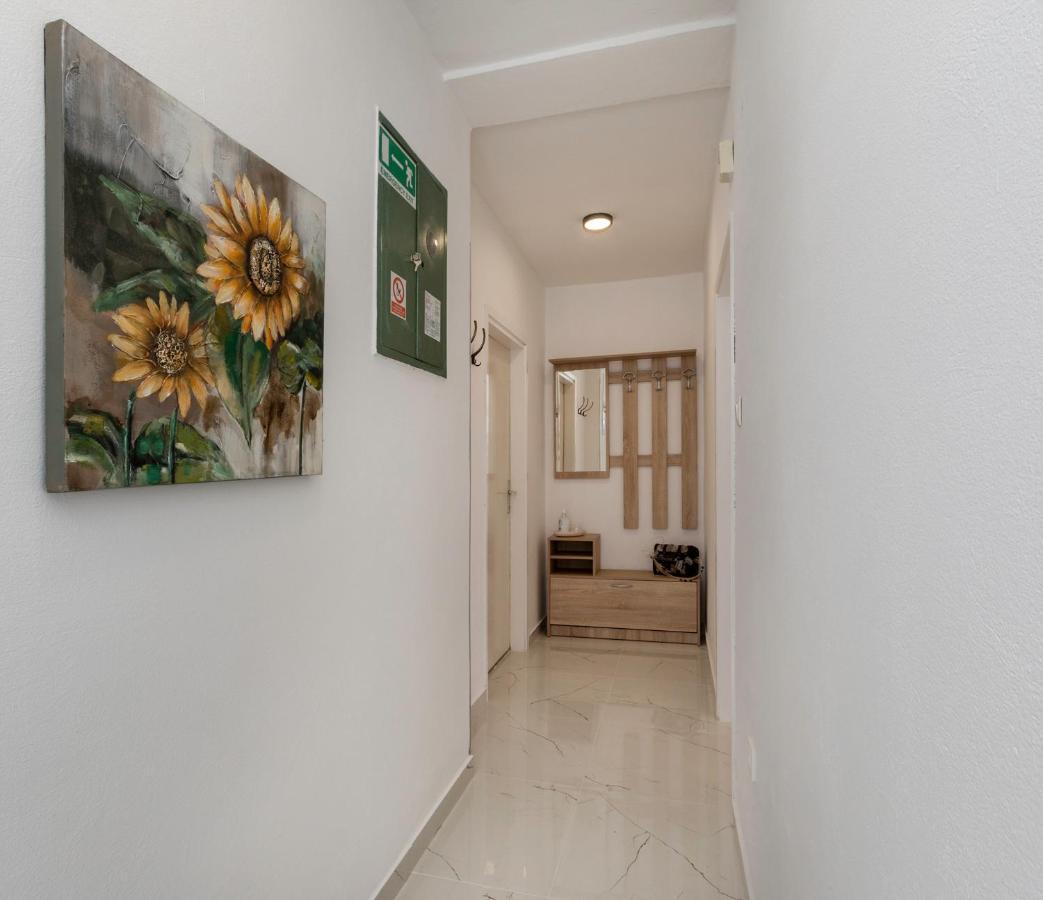 Apartments Mandic Πούλα Εξωτερικό φωτογραφία