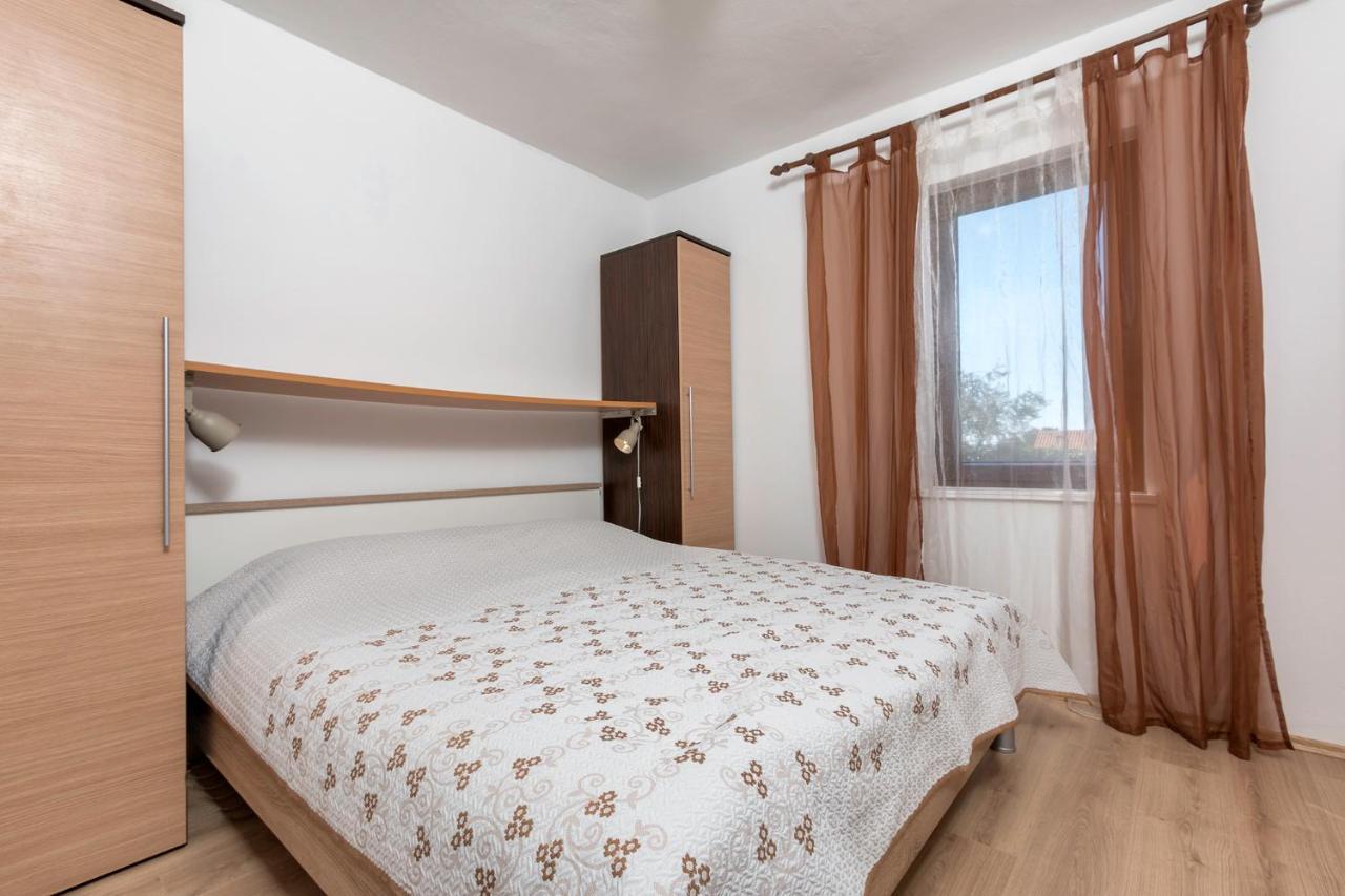 Apartments Mandic Πούλα Εξωτερικό φωτογραφία