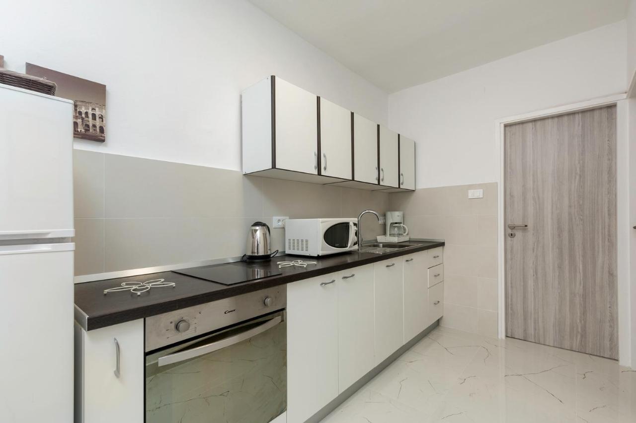 Apartments Mandic Πούλα Εξωτερικό φωτογραφία