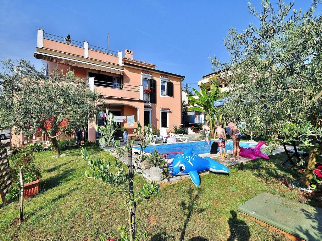 Apartments Mandic Πούλα Εξωτερικό φωτογραφία