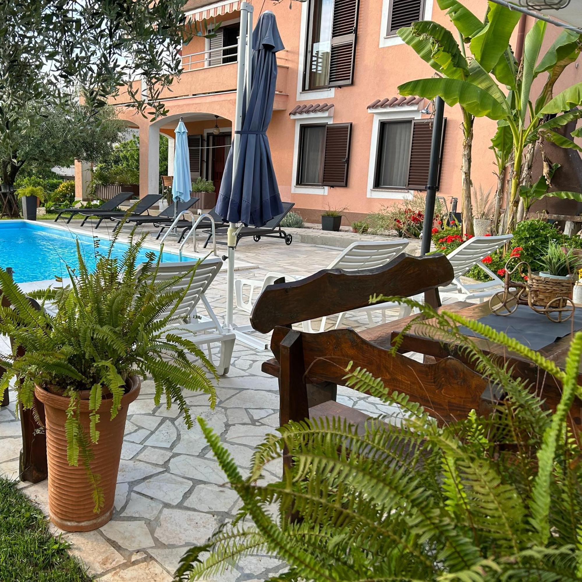 Apartments Mandic Πούλα Εξωτερικό φωτογραφία