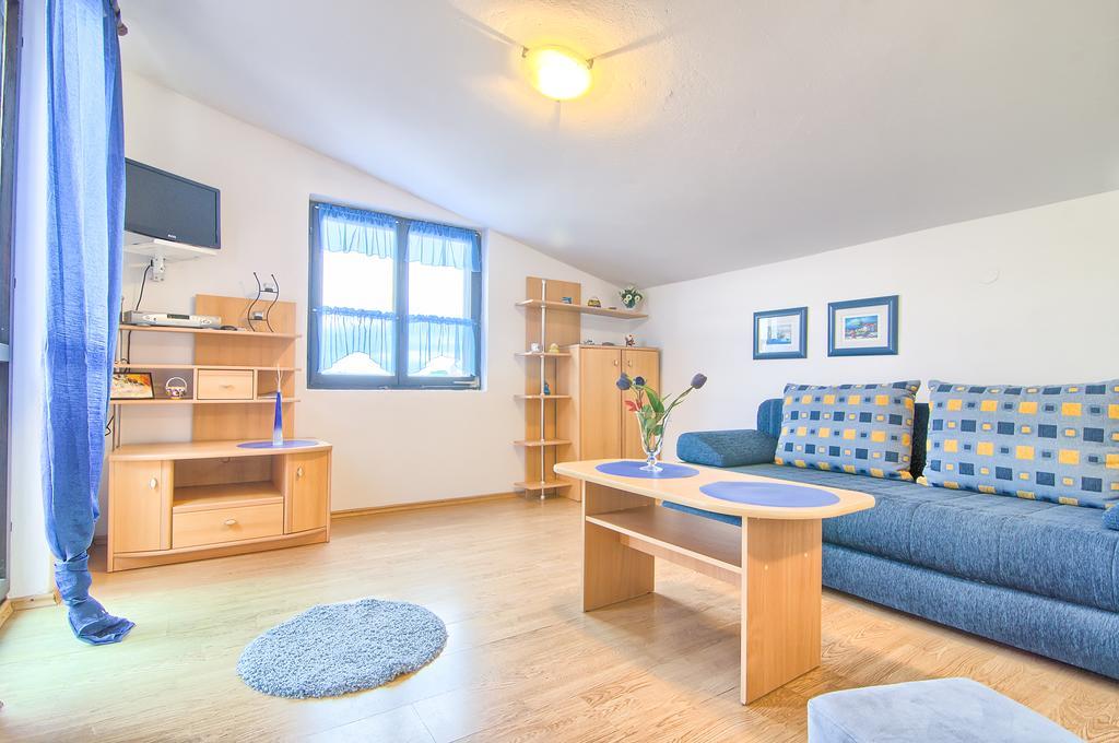 Apartments Mandic Πούλα Εξωτερικό φωτογραφία