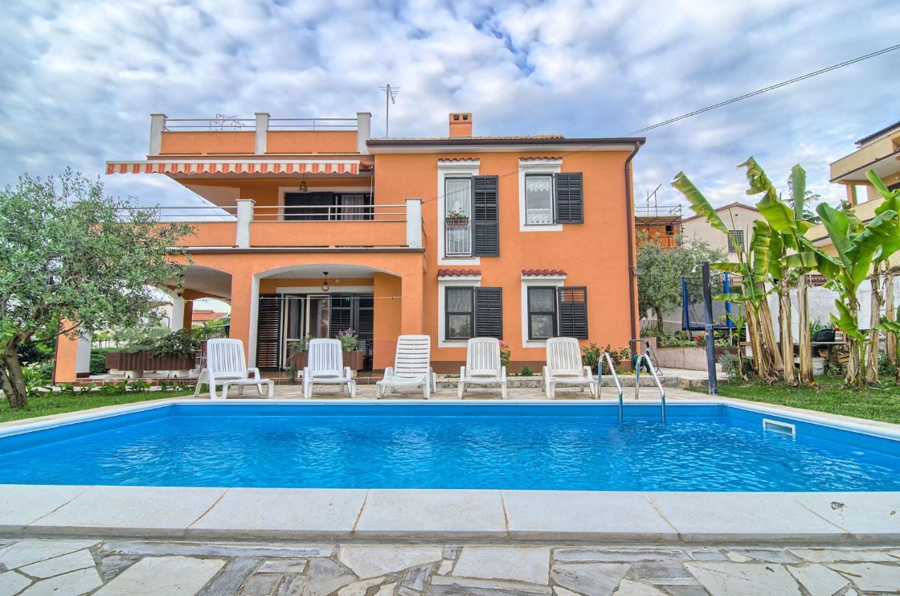 Apartments Mandic Πούλα Εξωτερικό φωτογραφία