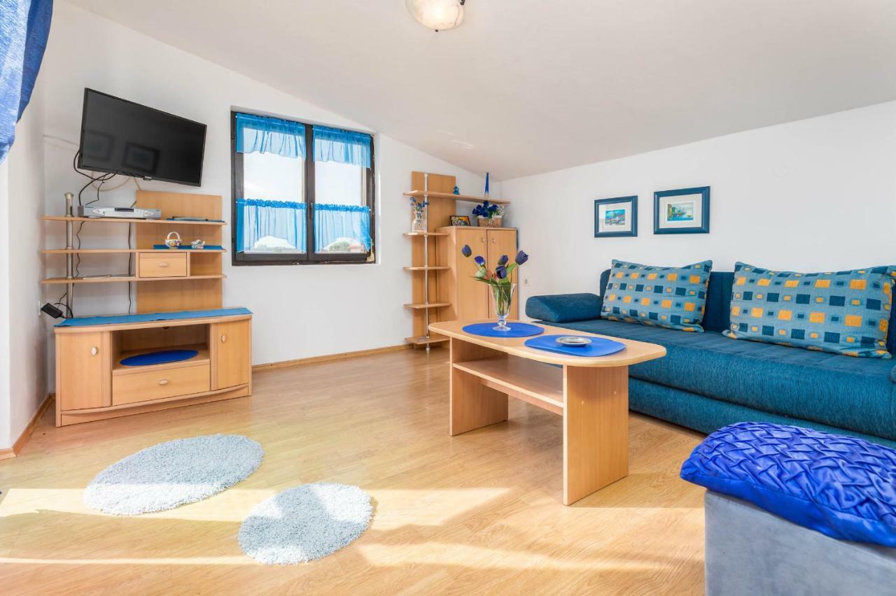 Apartments Mandic Πούλα Εξωτερικό φωτογραφία